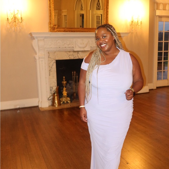 ASOS Curve Lilac Wedding Gown - Picture 2 of 3